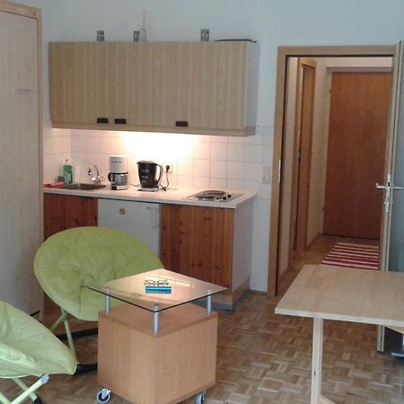 Ferienwohnung Vintage Garconiere Mit Balkon - 25 M2 Gmunden Exterior foto