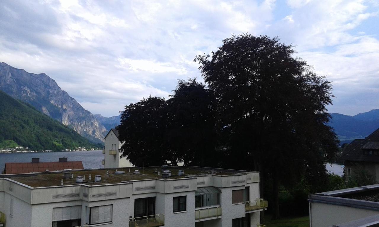 Ferienwohnung Vintage Garconiere Mit Balkon - 25 M2 Gmunden Exterior foto